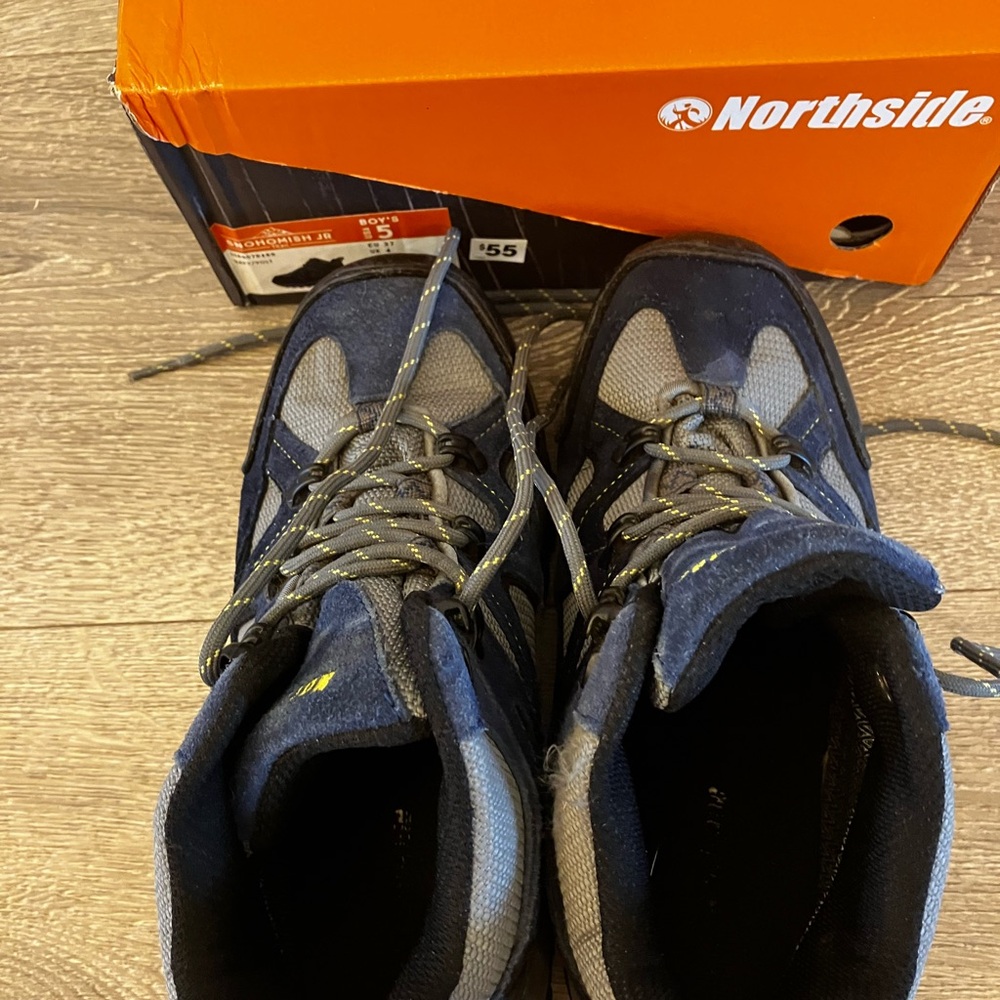 Northside Boy’s Navy/Volt Hiking Waterproof Boot 314907B489 - Picture 11 of 14